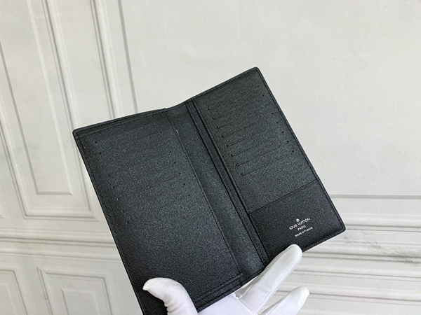 LVコピーウォレット内部構造